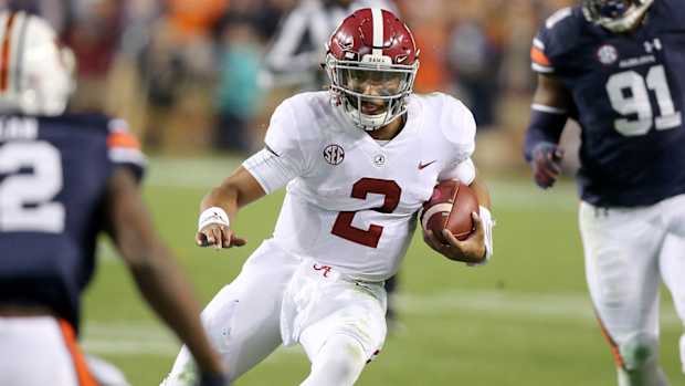 jalen-hurts-college-football-ratings.jpg